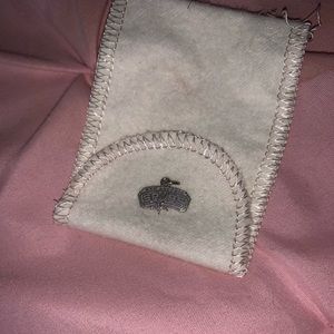 San Antonio Spurs charm